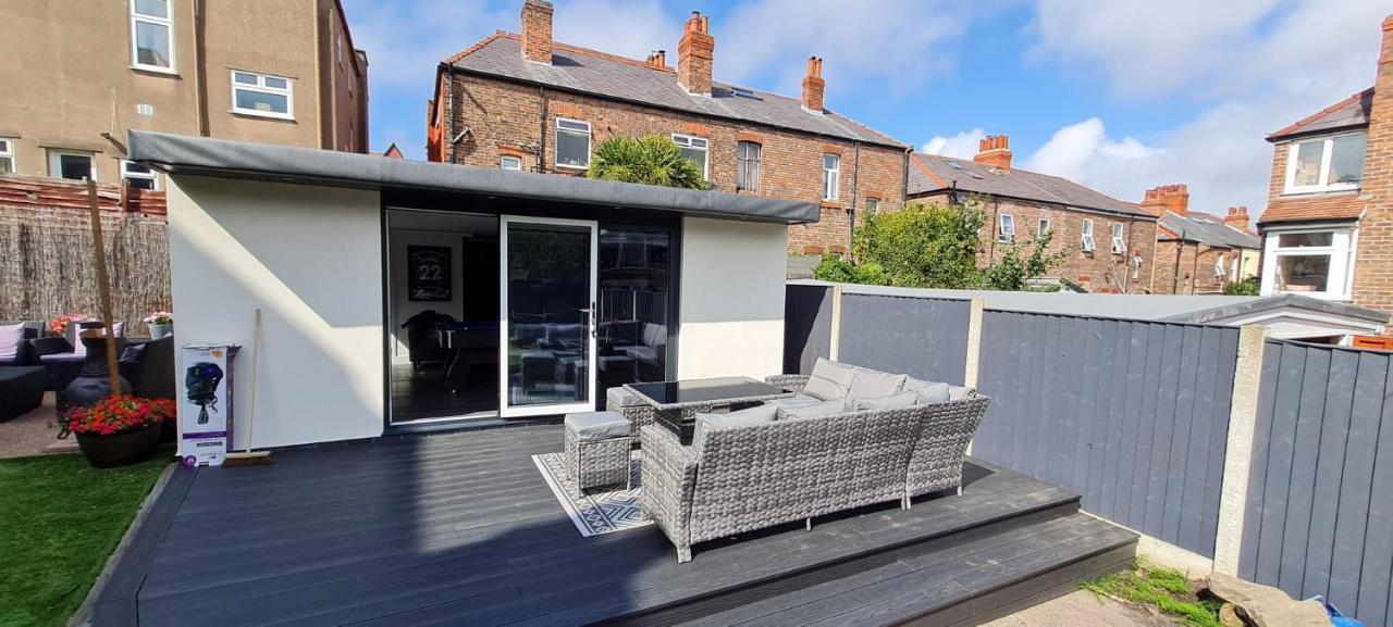 Lovely Unit Elgin Drive Coastal Bliss Your Seaside Retreat With City Excitement Wallasey Buitenkant foto